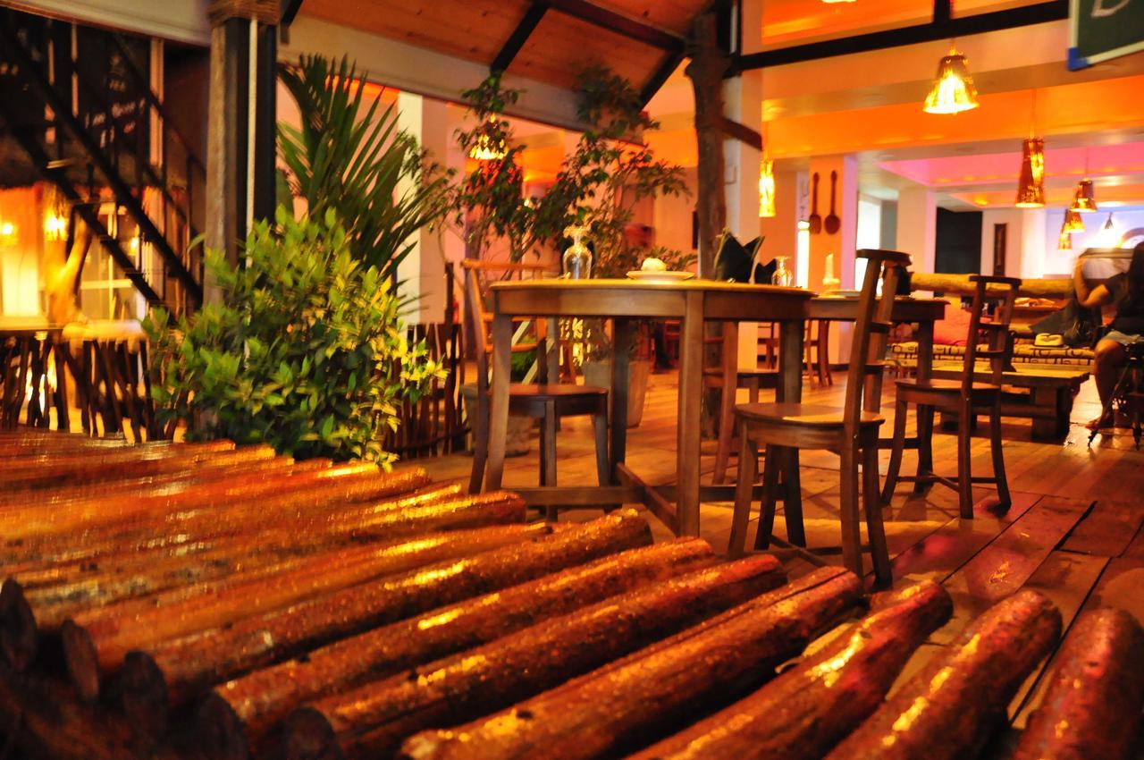 Hotel Oak Ray La Ella Breeze Esterno foto