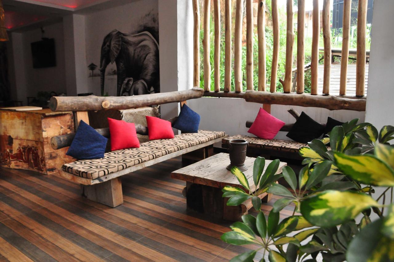 Hotel Oak Ray La Ella Breeze Esterno foto